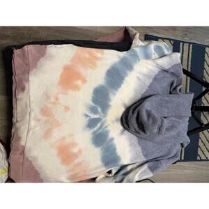 Feat Tie-Dye Pullover Hoodie – Size Medium